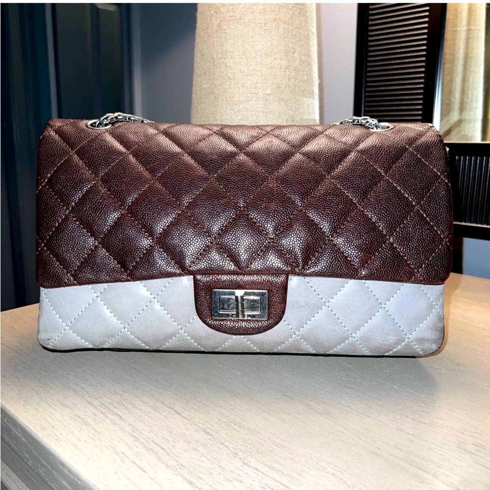Caviar Iridescent Calfskin 2.55 Reissue 227 Flap
Brown Grey